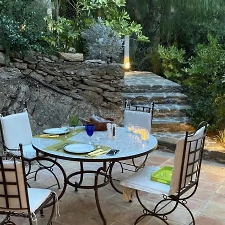 : Pour 8 Avec Piscine - Fr-1-803-76 Villa